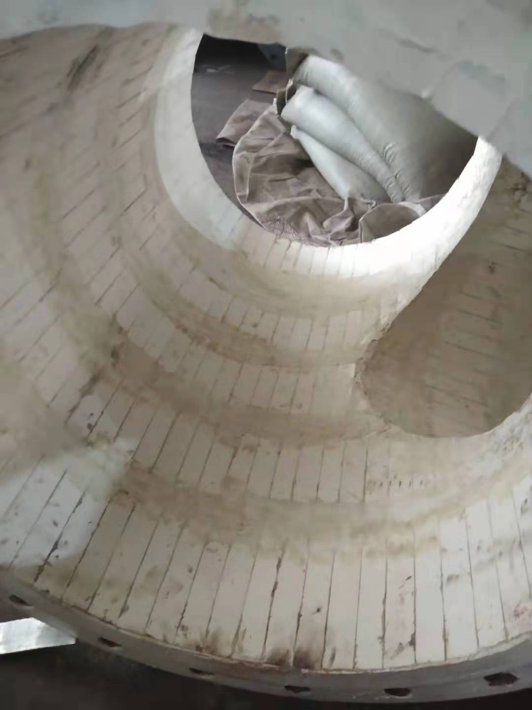 陶瓷贴片耐磨管道